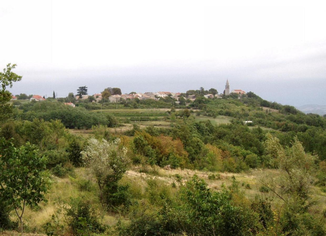 Holiday Home Trostova Kuca Pazin Phòng bức ảnh